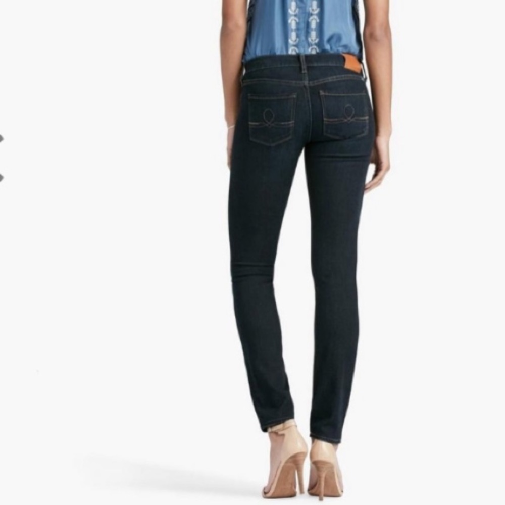 Lucky Brand Sofia Skinny Mid-rise Jean. Size 2/26R